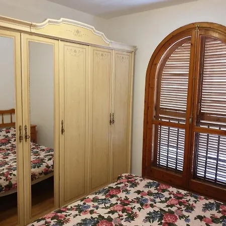 Apartment Calle Rafal *